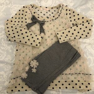 Super adorable 2T set by BabySara